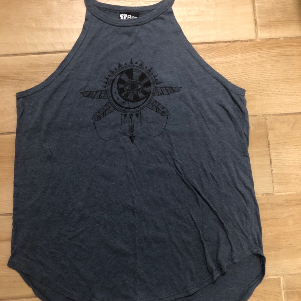 Gray tank
